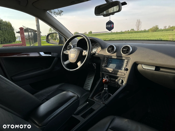 Audi A3 2.0 TDI Ambiente - 13