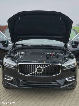 Volvo XC 60 B4 D AWD Inscription - 12