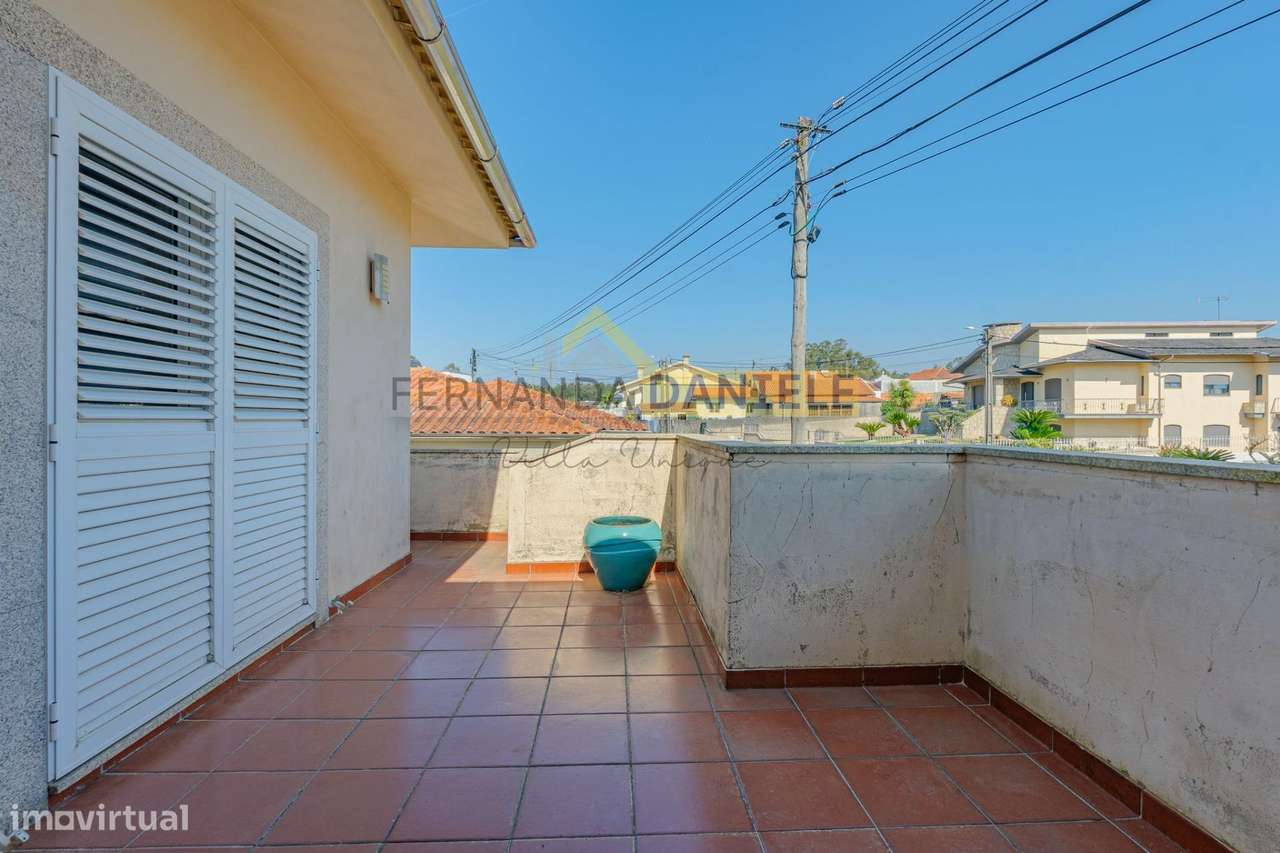 Moradia em Travanca com 3 suítes e 1425m2 de terreno-30