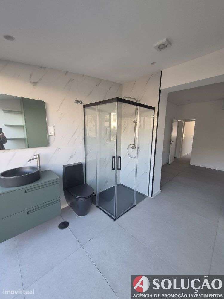 Andar Moradia em Banda em Oliveira do Douro-24