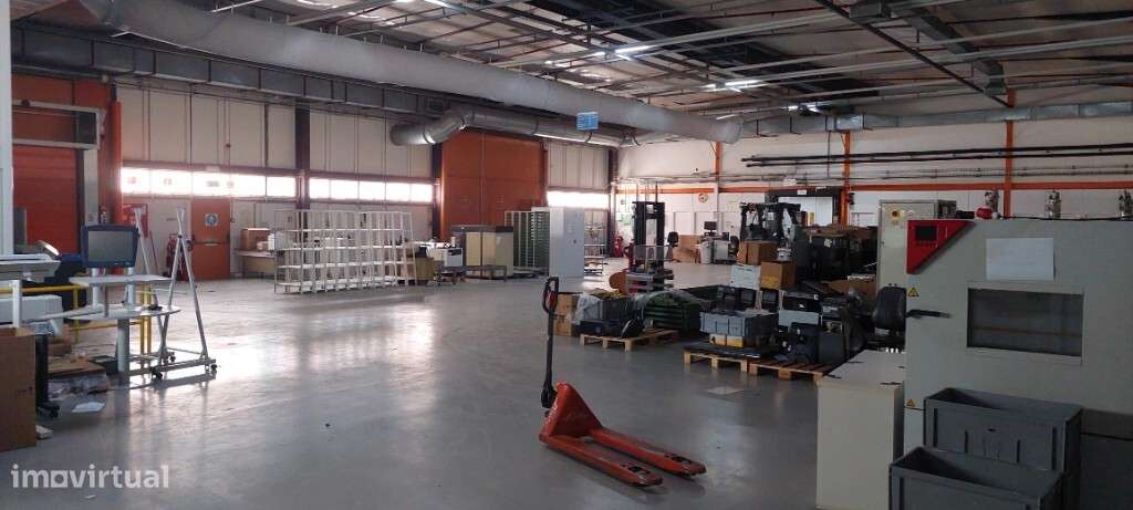 Armazém para venda em Évora-19
