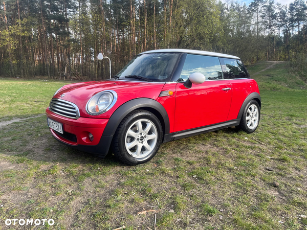 MINI Cooper Standard - 2