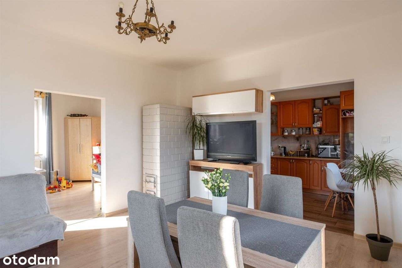 Siedlisko Dom mieszkalny+gospodarczy Działka 6420-6