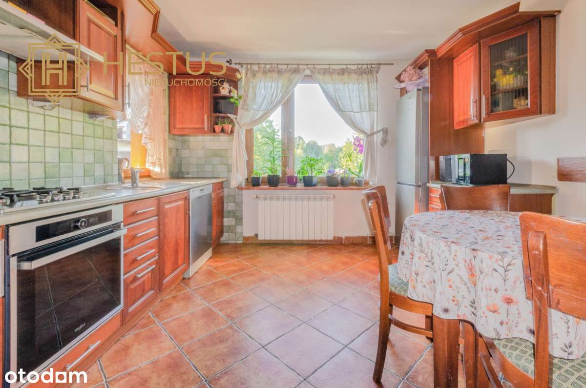 Dom wolnostojący z dużym ogrodem - Pełny obrazek: 4/11