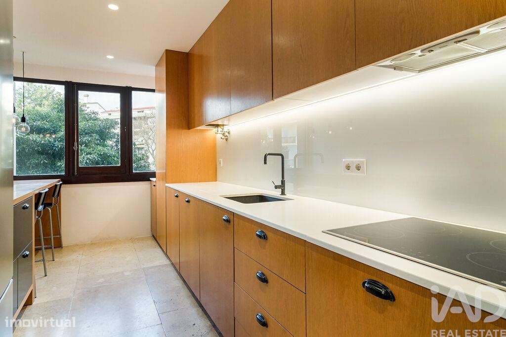 Apartamento T4 em Alfragide de 130,00 m2 - Grande imagem: 3/15