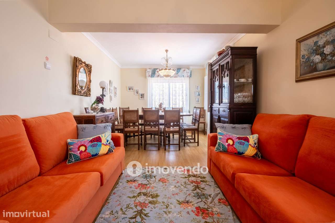 Moradia T6+1, a 1 km da Praia, mobilada e equipada, na Figueira da Foz - Grande imagem: 4/60