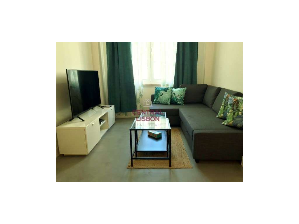 Loft Renovado e Mobilado com Terraço- Costa do Castelo- Zona Histór... - Grande imagem: 5/24