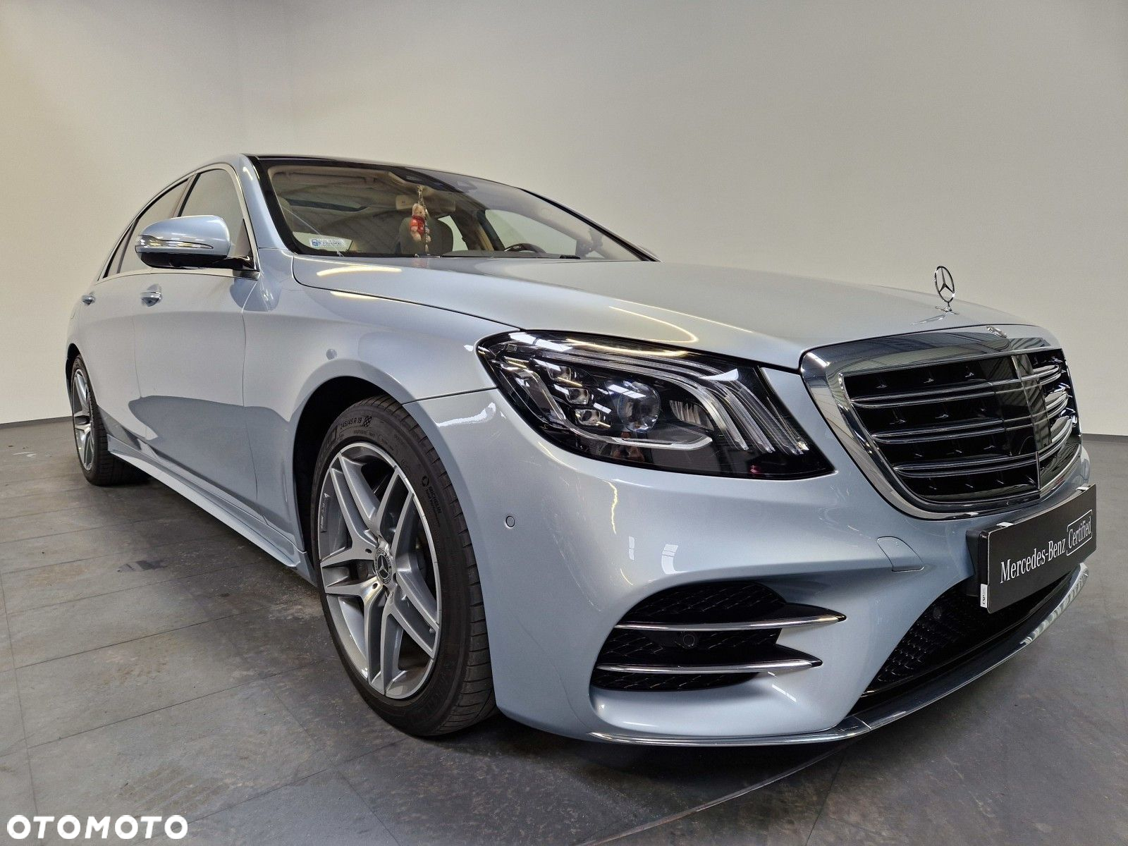 Mercedes-Benz Klasa S 560 4-Matic L 9G-TRONIC - 21