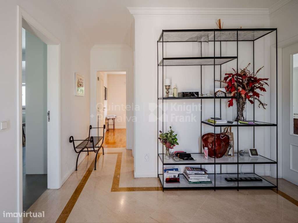 Moradia T6 com jardim e garagem para venda no Cobre, Cascais - Grande imagem: 5/51