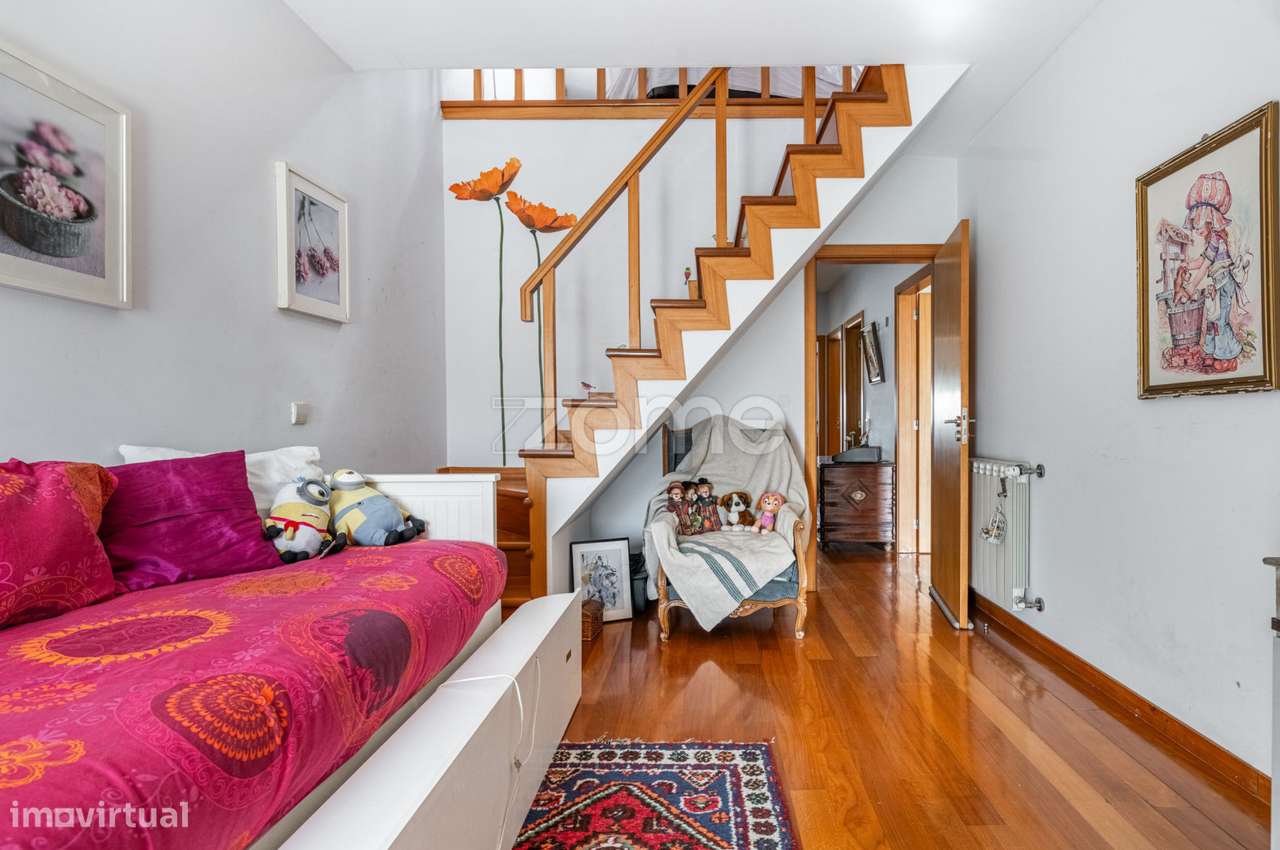 Moradia T4 com Suíte em Dume-25