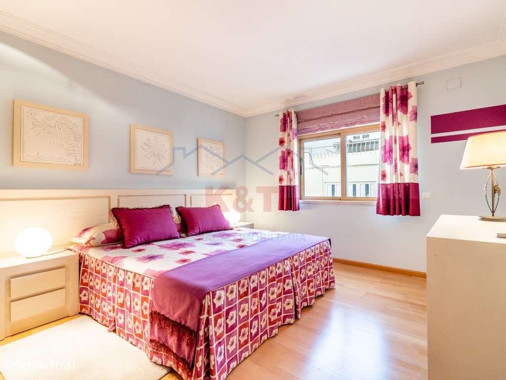 Moradia T5 de Luxo + Apartamento T3 - Lagoa-35