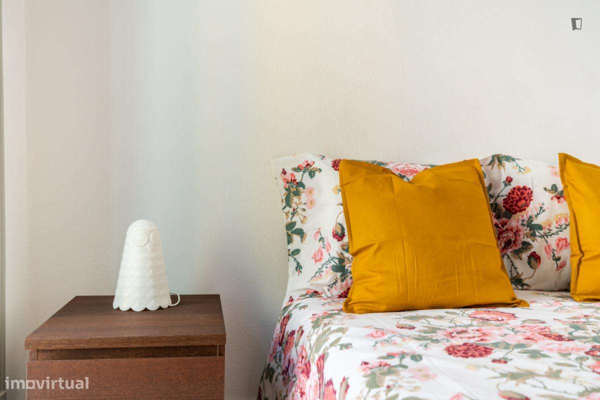 Quarto - localizado em Arroios Lisbon - Grande imagem: 4/16