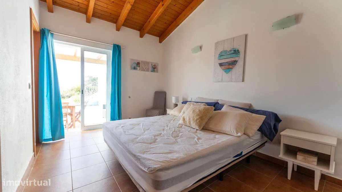 Moradia T3 com piscina-5