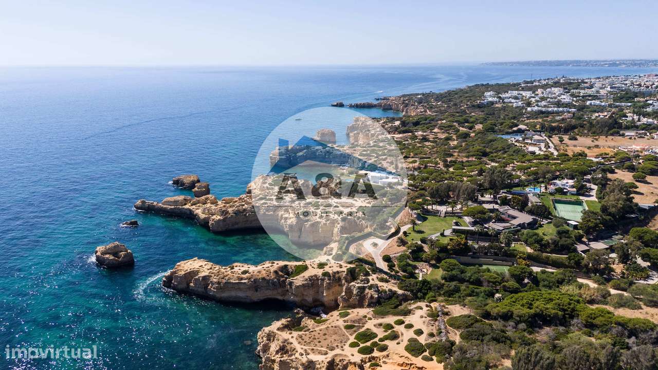 Exclusiva Moradia Contemporânea a 700 metros da Praia de São Rafael...-29