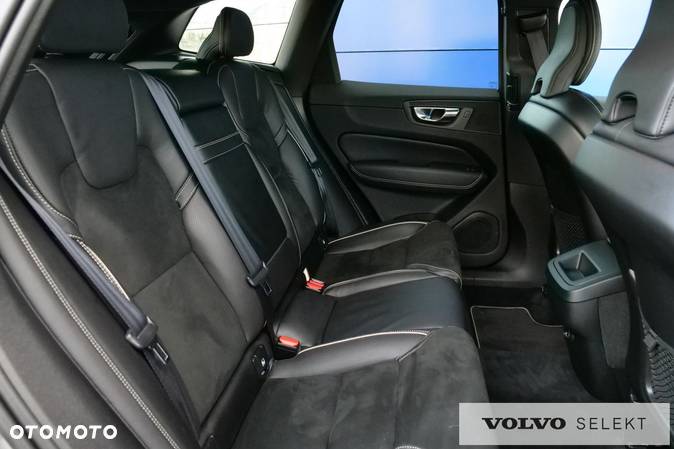 Volvo XC 60 - 31