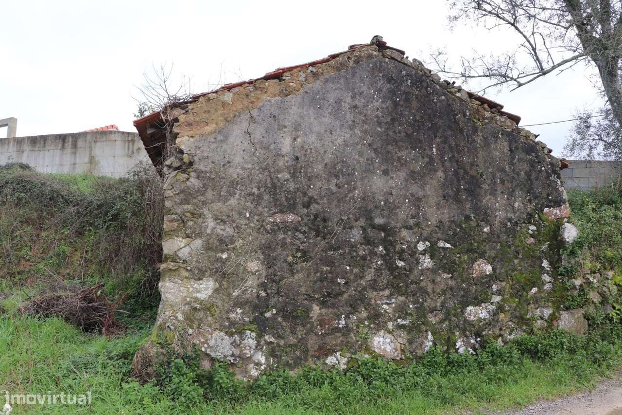 Moradia para Restaurar T2 Venda em Lustosa e Barrosas (Santo Estêvão),-5
