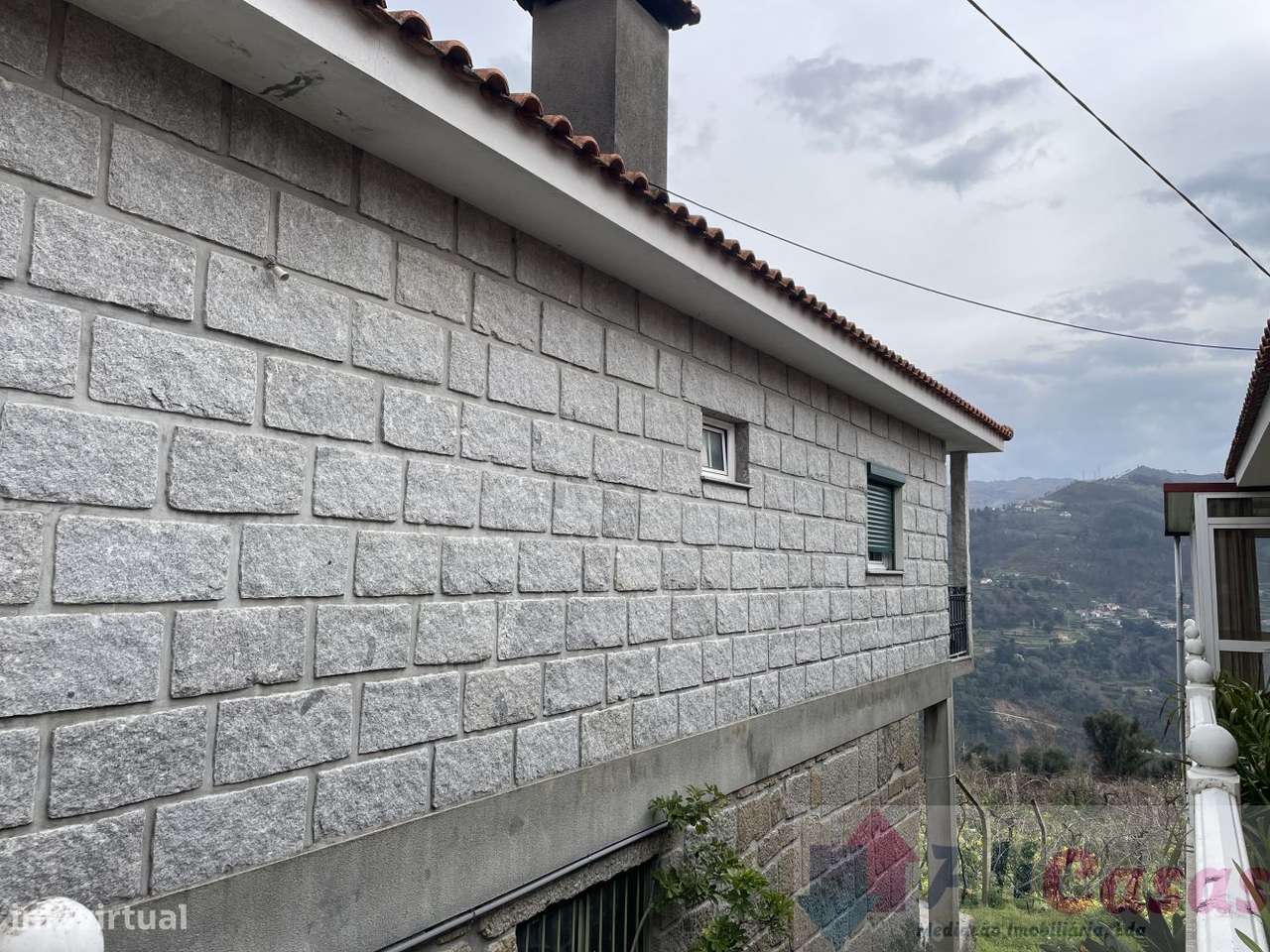 Excelente Moradia T3 C/Varanda e garagem Individual - Grande imagem: 4/21