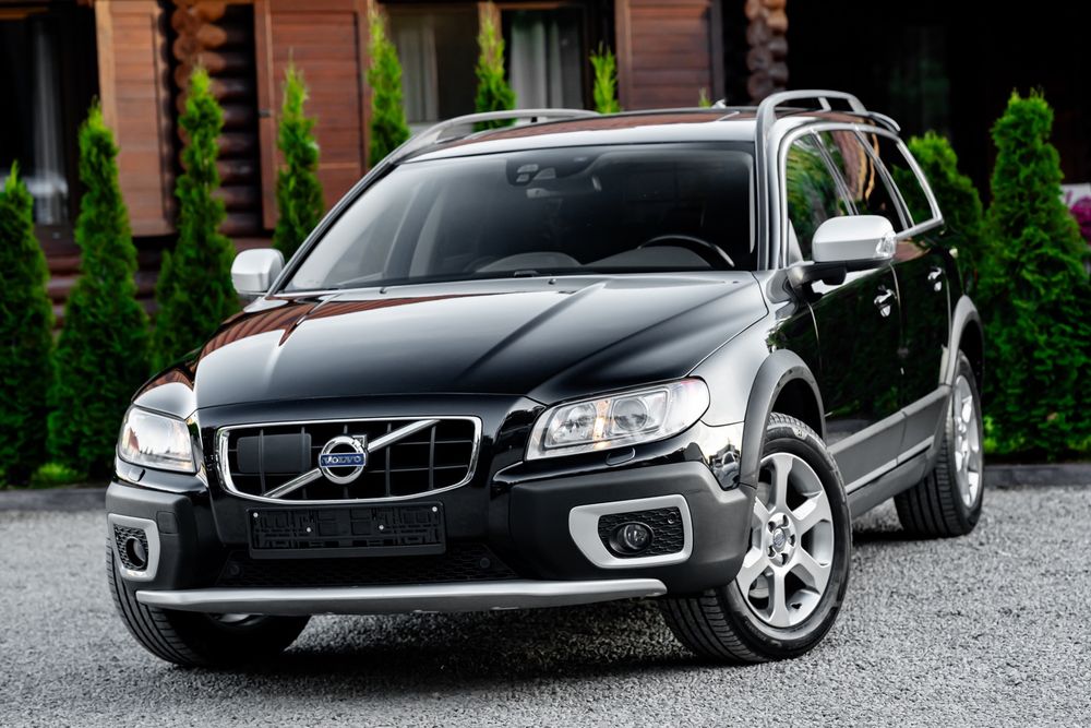 Volvo XC70 D5 AWD Geartronic Summum 2012
