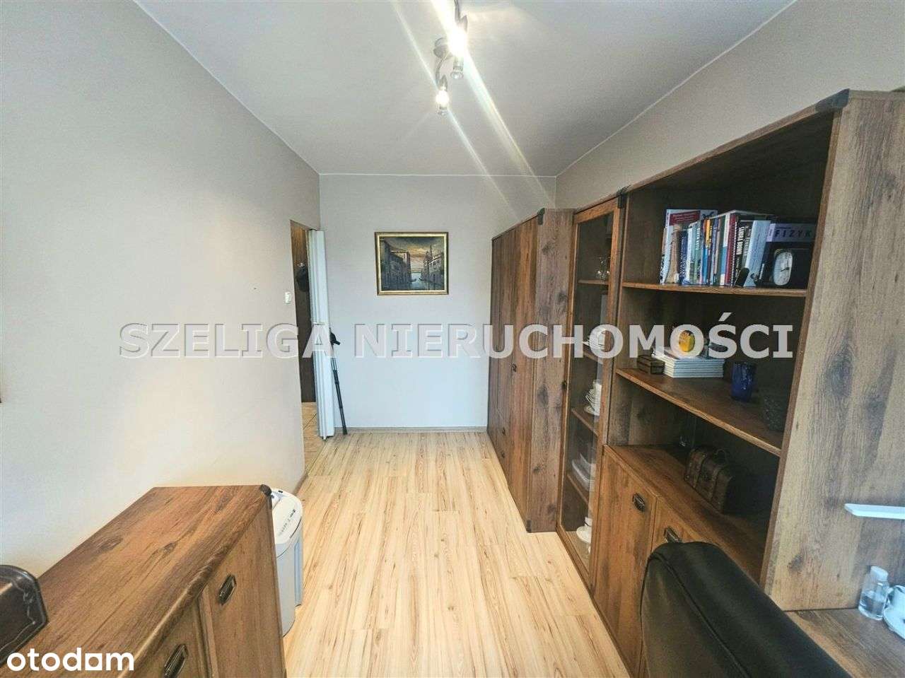 Okol. Brzozowej, C.O. Miejskie, Loggia-3