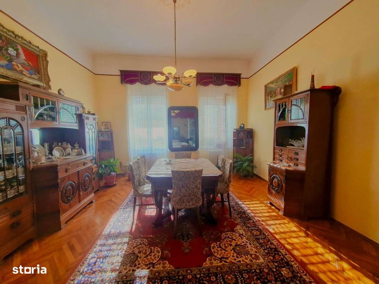 De vânzare: Apartament cu 4 camere direct de la proprietar.