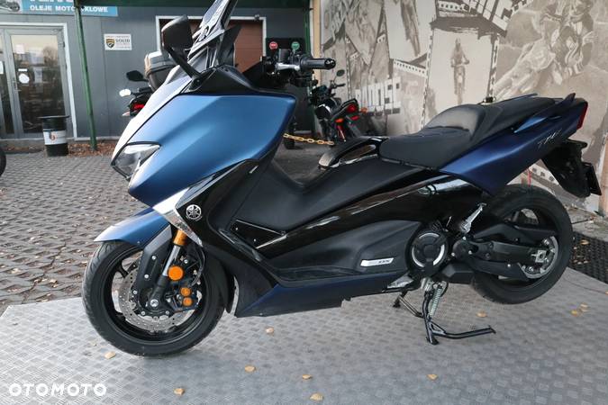 Yamaha Tmax - 2