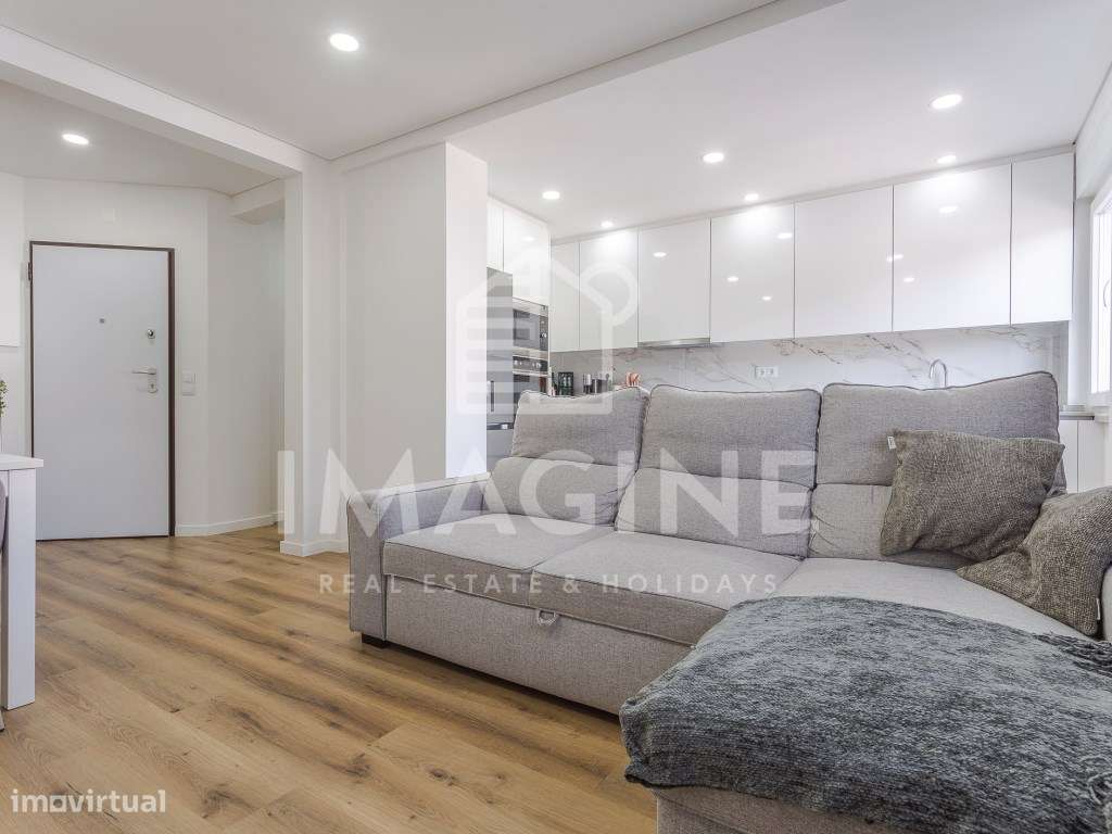 Apartamento T2, totalmente renovado, em Monte Belo-1
