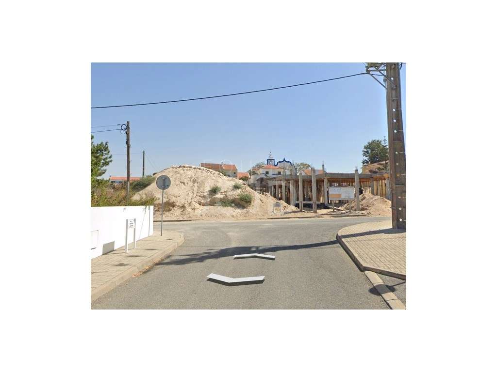 Terreno - Aldeia de Santo André, Largo da Igreja - Grande imagem: 4/8