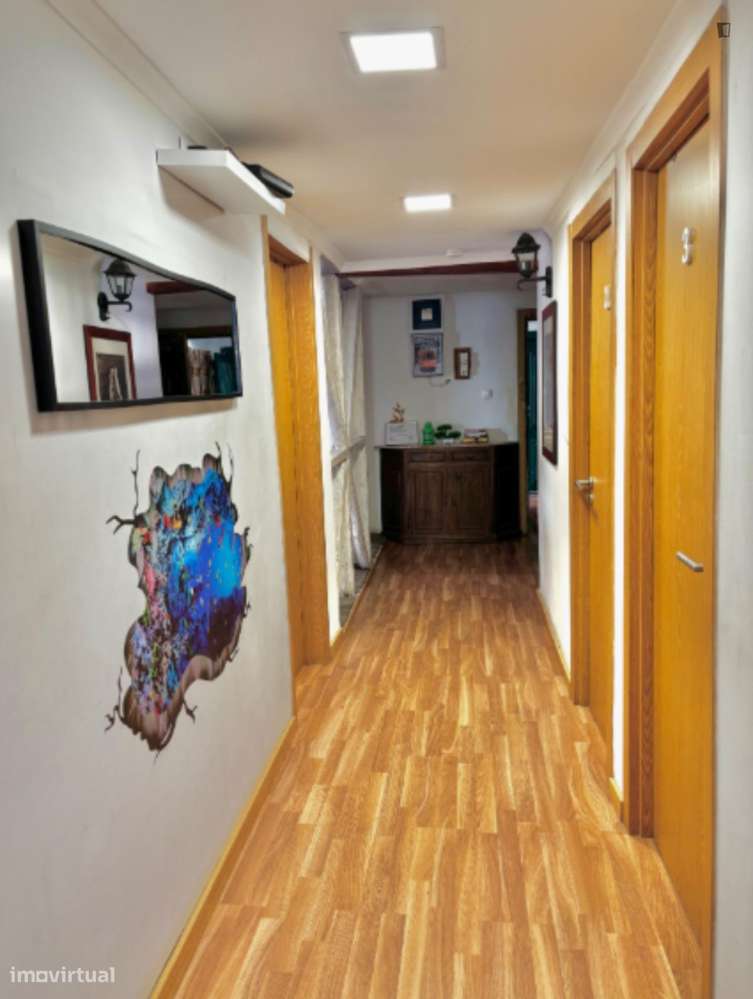 Apartamento com 6 quartos - localizado em Bairro Alto Lisbon - Grande imagem: 5/6