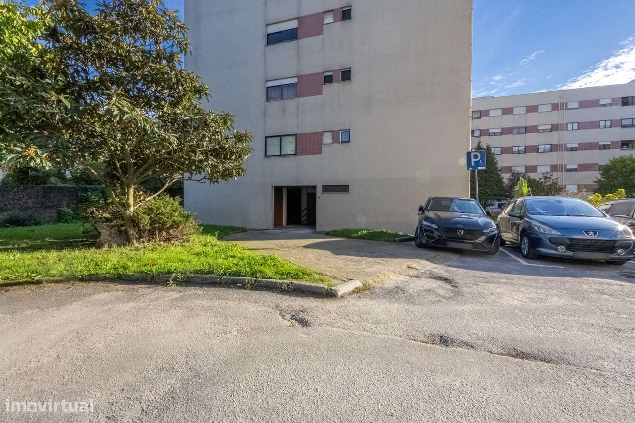 Apartamento T3 em Ferreiros, Braga-34