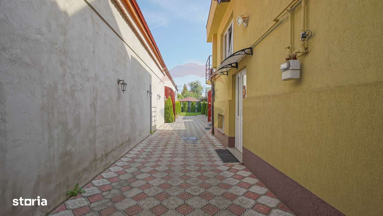 Proprietate ideala pentru investitie cu teren 825 mp str. Aurel Vlaicu - Imagine principală: 2/20