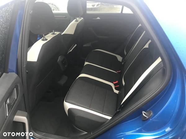 Volkswagen T-Roc 1.5 TSI GPF ACT Premium DSG - 18