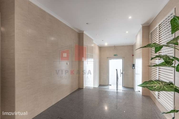 Apartamento T3 no centro da Malveira-1