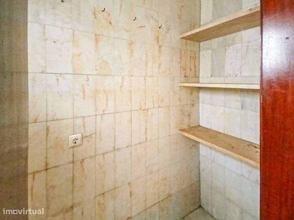 Moradia unifamiliar T2 de rés-do-chão - Grande imagem: 4/14