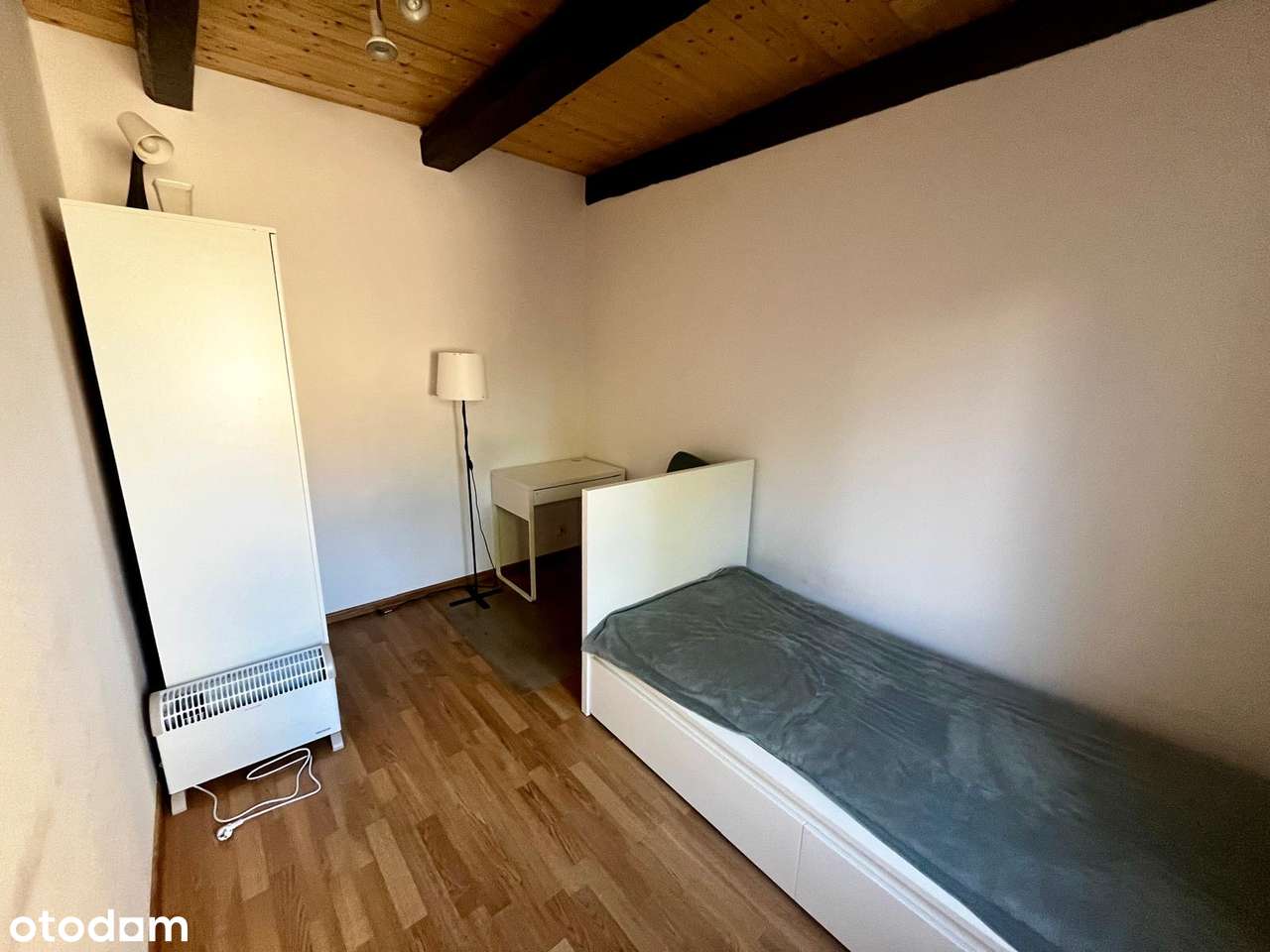 Na sprzedaż budynek mieszkalny - jednorodzinny z ogrodem-18