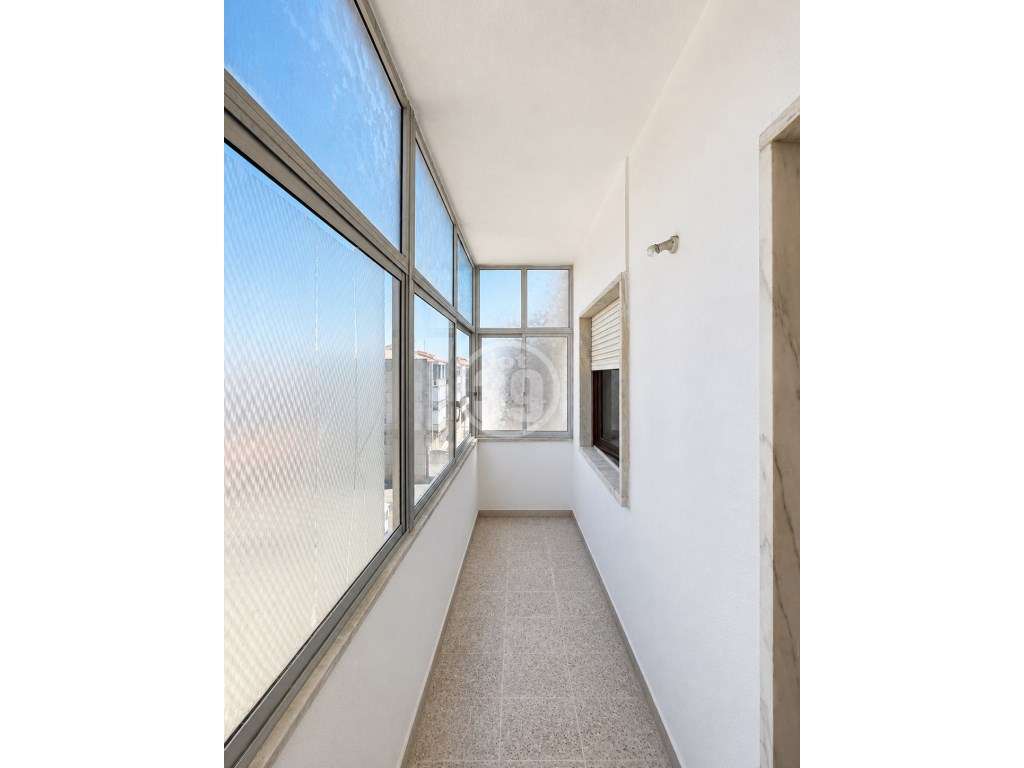 Apartamento com 4 quartos no ultimo andar e com um amplo sótão, sit...-11