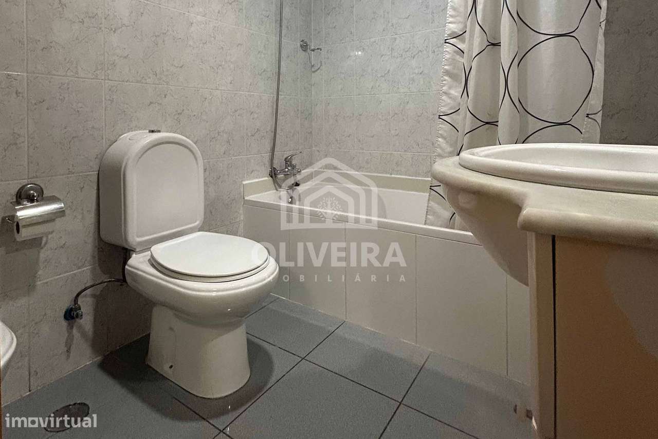 Apartamento T3 em Real, Braga-17