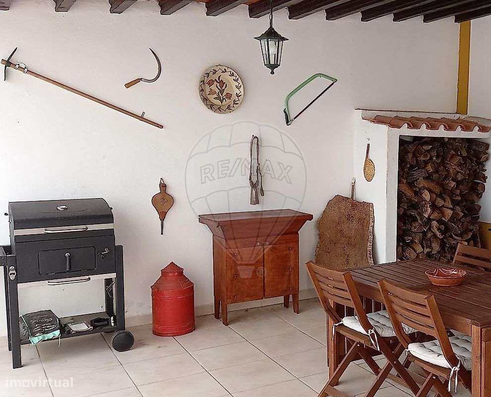 Moradia T5 para venda-24