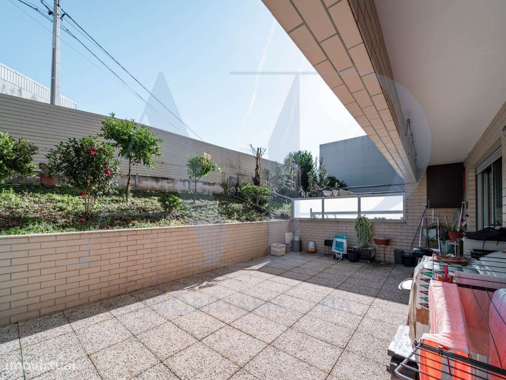 Apartamento T2 Premium com terraço, varanda e garagem fechada - jun...-15