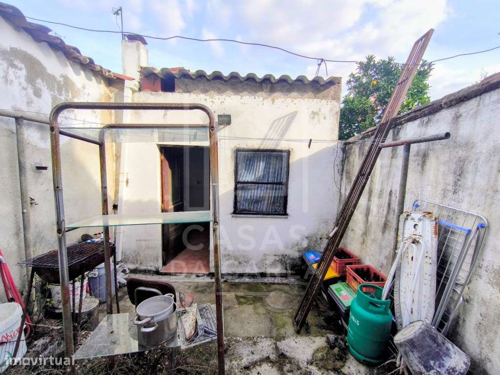 Moradia T2 com quintal em Vila de Frades-17