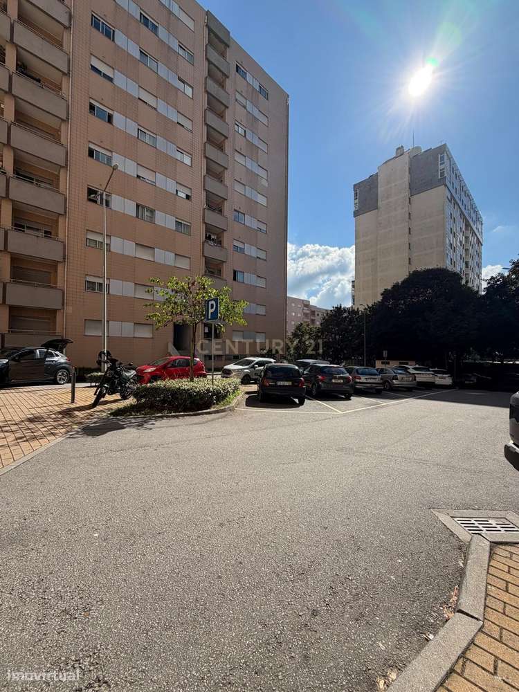 Apartamento Renovado em Braga (São Vítor) com Vista Panorâmica-2