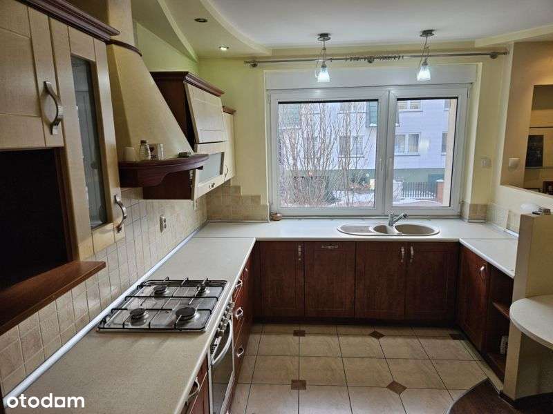 Dom 5cio pokojowy w Grodzisku Wlkp. o pow. 142,70 m2  plus piwnica-9