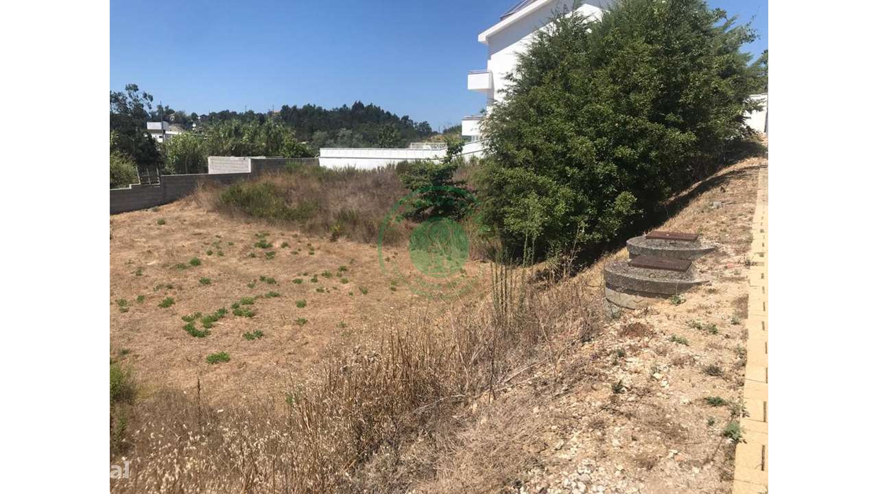 Lote Terreno com 396 m2 em Coimbra - Grande imagem: 3/11