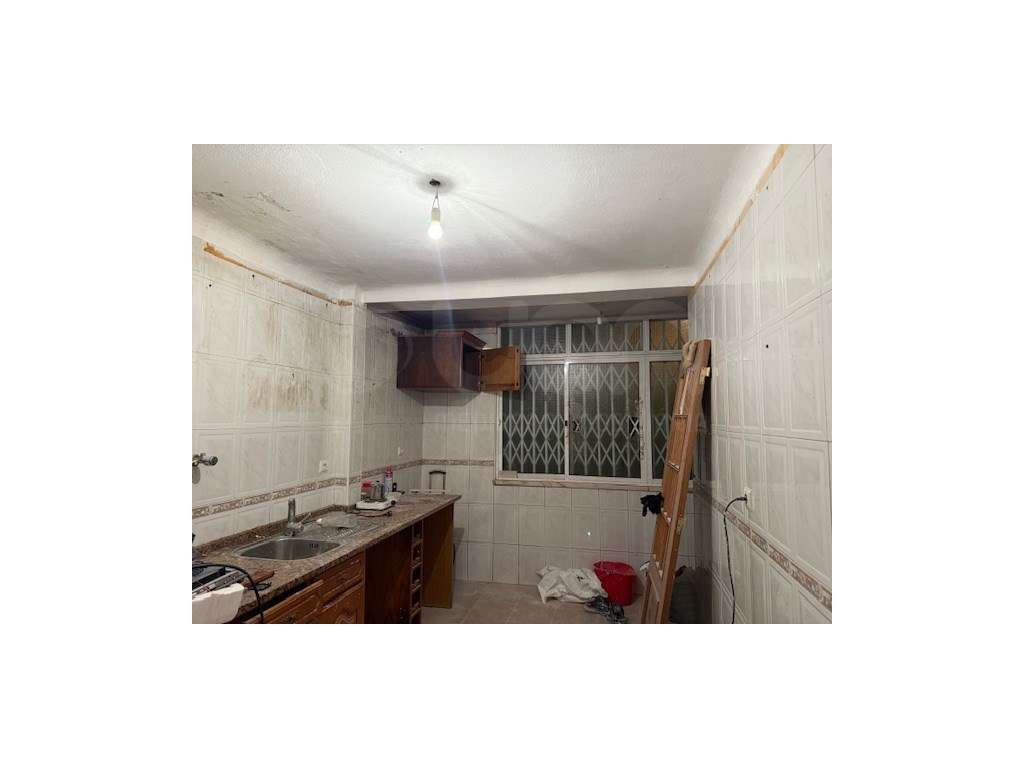 Apartamento T2 em Benfica, Lisboa - Grande imagem: 4/6