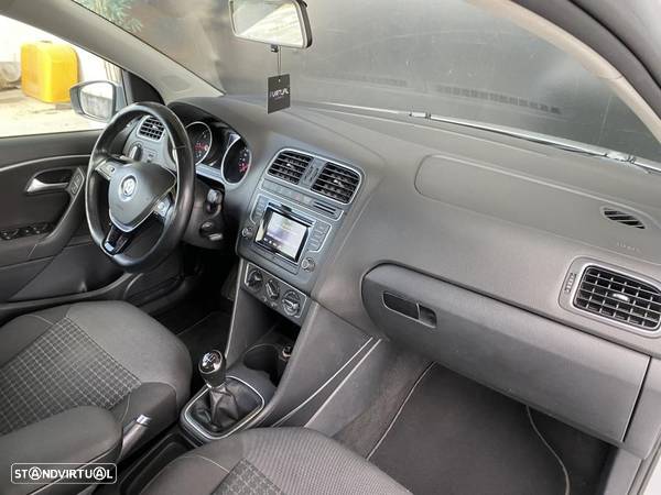 VW Polo 1.4 TDi Confortline - 20