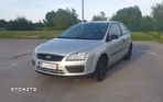 Ford Focus 1.4 Trend - 4