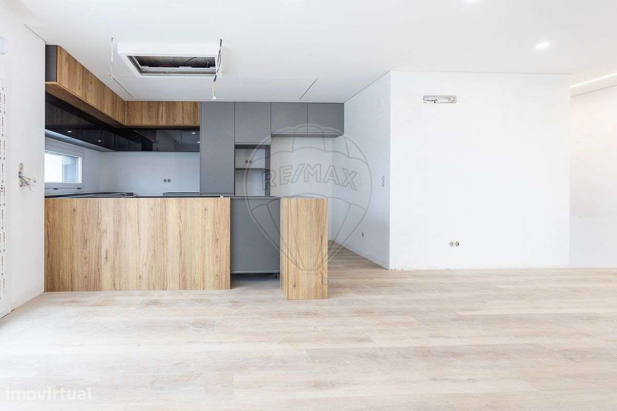 Moradia T4 para venda - Grande imagem: 3/18