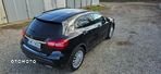 Mercedes-Benz GLA 250 7G-DCT AMG Line - 12