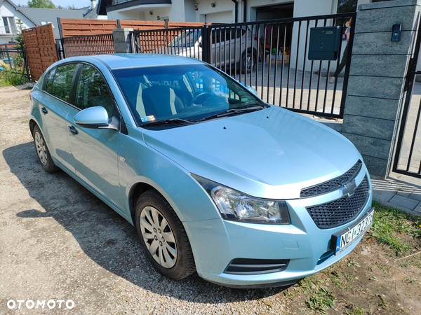 Chevrolet Cruze 1.6 LS - 1