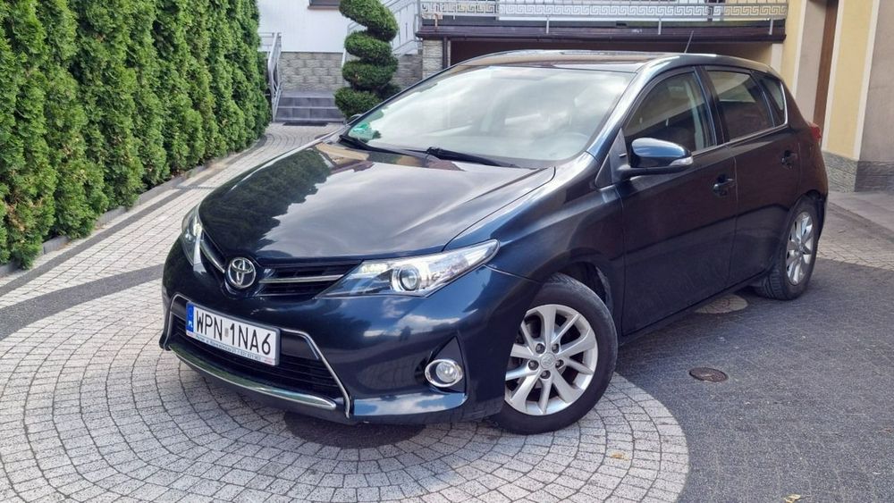 Toyota Auris II 2014