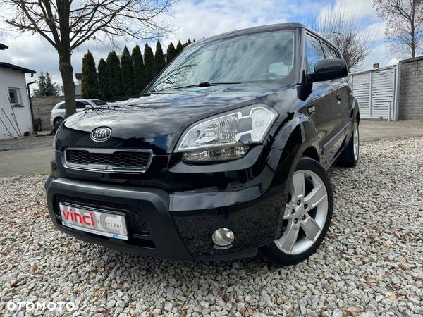 Kia Soul 1.6 CRDI Black Collection - 33